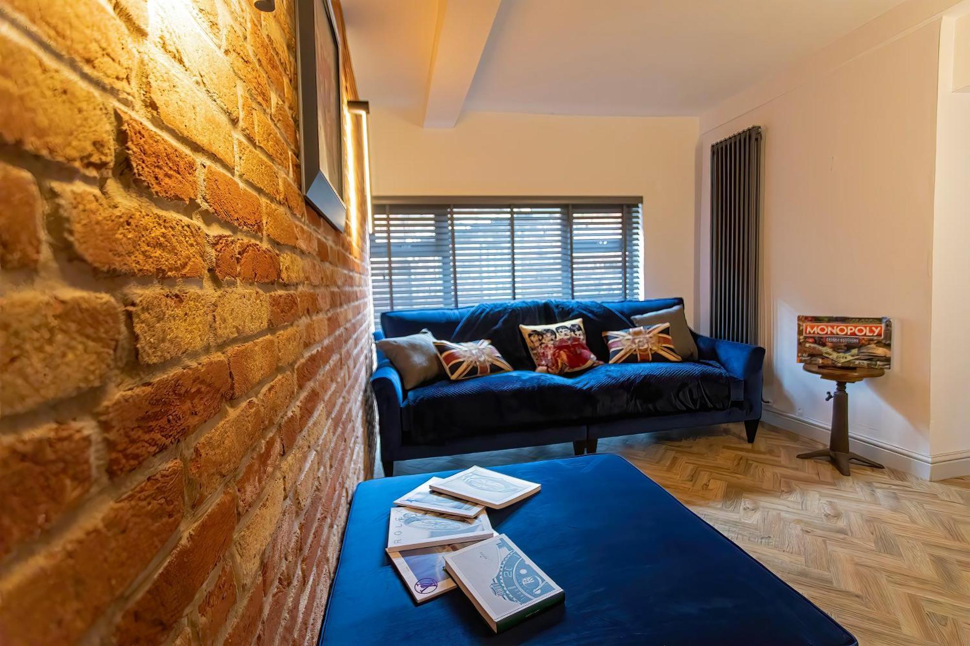 Stunning Ashbourne Town Centre Cottage Near Alton Towers Peak District Derbyshire Bagian luar foto
